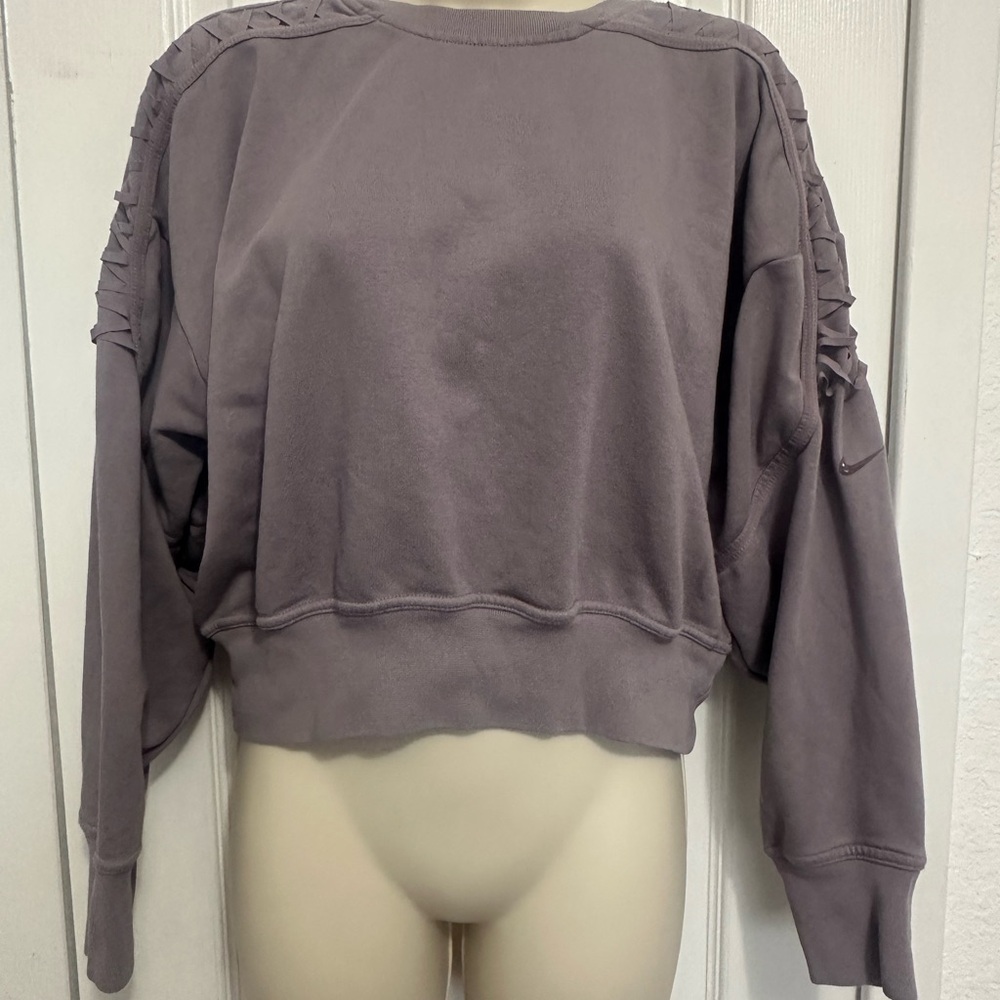 Nike Women's Lavender Sweatshirt